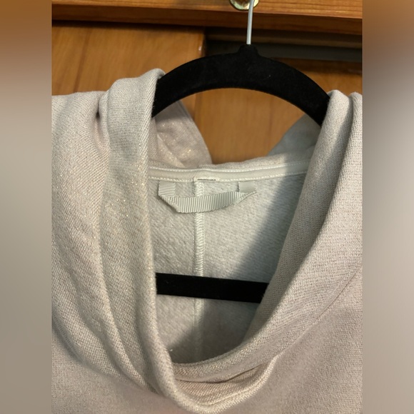 LULULEMON Loungeful Cropped Hoodie *Sparkle* - Picture 5 of 9